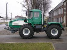 Трактор ХТА-200